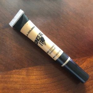 L.A. COLORS- Conceal It!